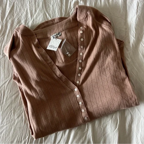 NWT Free People Long Sleeve Coffee Chat Pullover - Picture 6 of 6